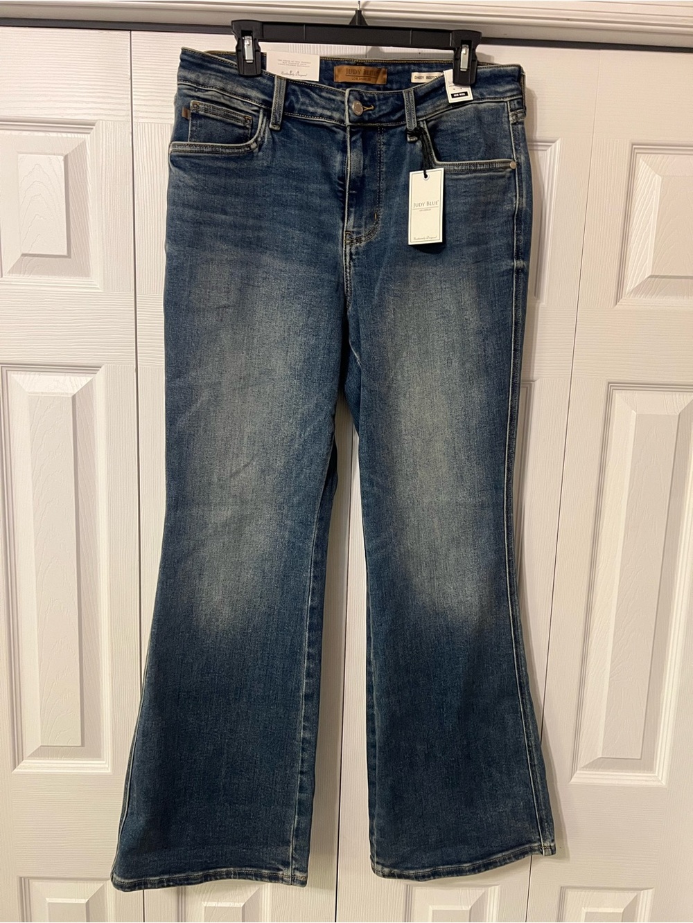 NWT Judy Blue The Daisy Mid Rise Bootcut Jeans 14W